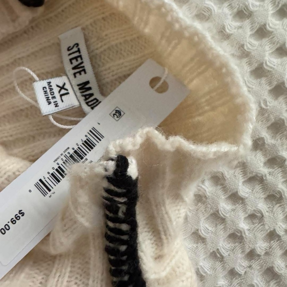 Steve Madden Ivory Knit Dress with Black Accents - Picture 6 of 6